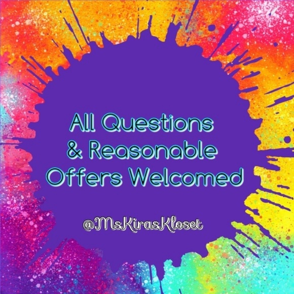 Welcome to my closet! - Picture 3 of 6